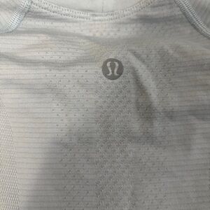 Lululemon Light Gray Seamless Athletic Top